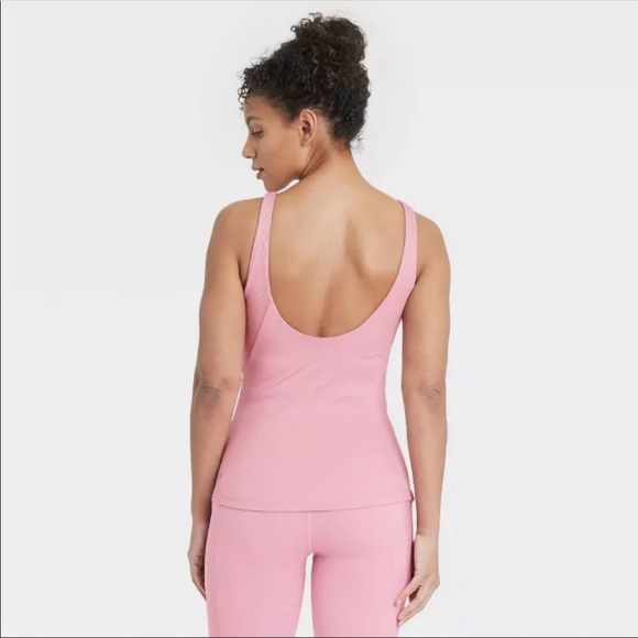 all in motion Tops - All in motion shelf bra scoop back tank